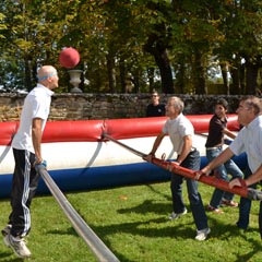 organisation d'un match avec la location du baby-foot humain