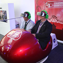 cockpit du simulateur de montagnes russes en VR