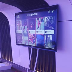 Tweet wall sur écran géant pour l'animation d'une soirée